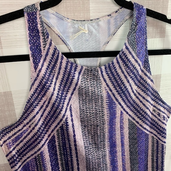 PrAna Boost Printed Tank Top Blue Knitta Women’s Sz Large - Picture 3 of 5